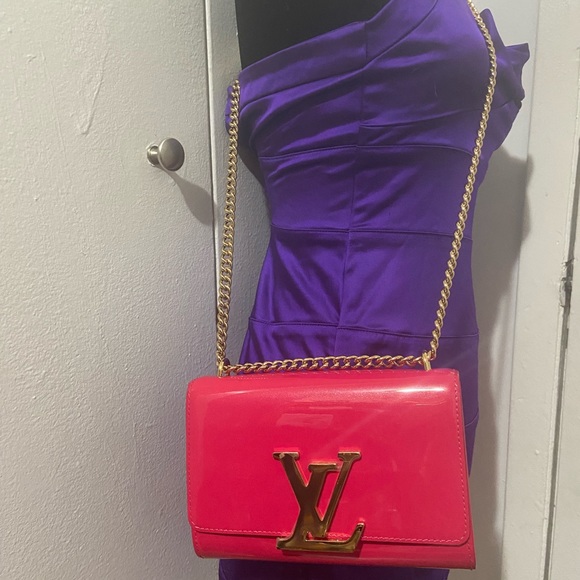 Lv - Picture 15 of 16